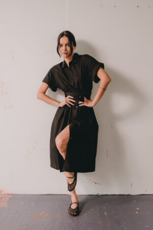 ÉLISE liquorice colour