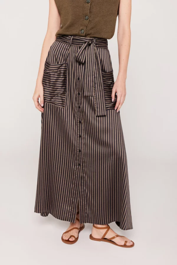 Enolan Camel skirt