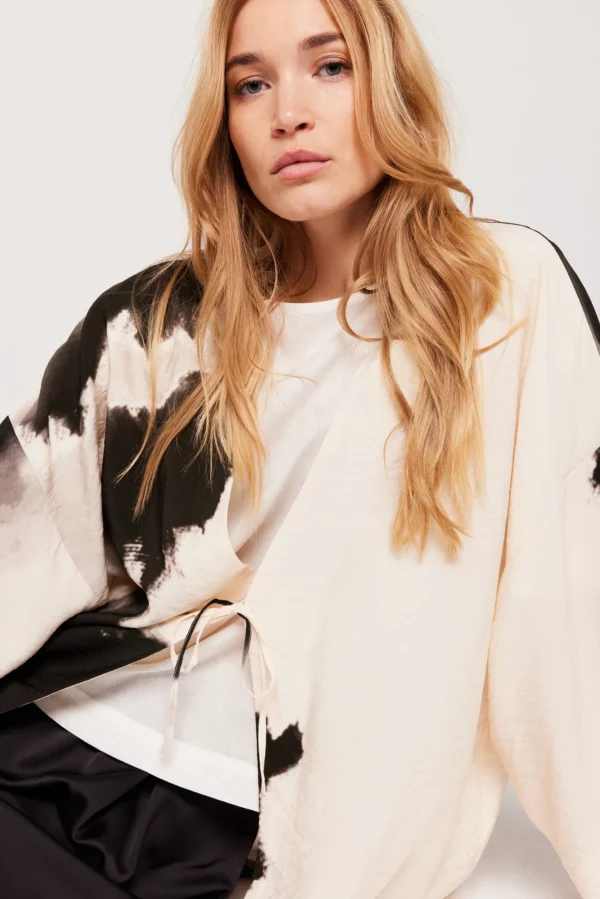Kimono Brita